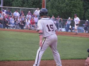 Eyeing second base...