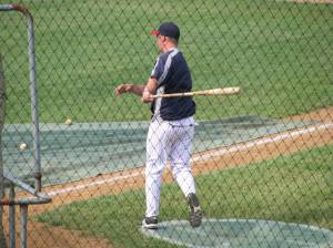 06 22 09 002 Kurt Davidson warming up the Troops.