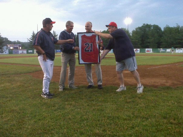 4608_109438653486_791628486_2801215_5781752_n