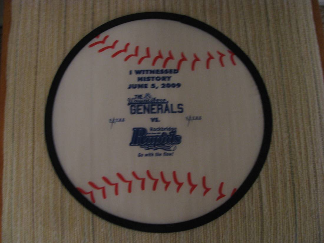 While visiting with Chris and Crystal, we grabbed a quick snapshot of the gifts the first 500 people that arrive at Friday's game will receive. Pretty shnazzy, no?